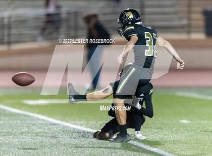 Thumbnail 1 in Brackett vs. Pettus (UIL 2A D2 Bi-District Playoffs) photogallery.