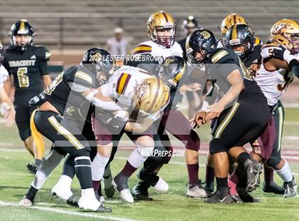 Thumbnail 2 in Brackett vs. Pettus (UIL 2A D2 Bi-District Playoffs) photogallery.