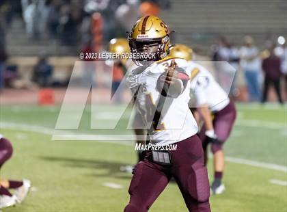 Thumbnail 2 in Brackett vs. Pettus (UIL 2A D2 Bi-District Playoffs) photogallery.