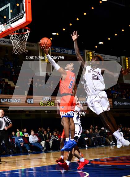 Thumbnail 1 in Archbishop Stepinac vs. St. Raymond Boys (Slam Dunk Tournament) photogallery.