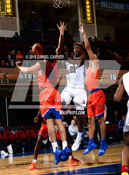 Thumbnail 2 in Archbishop Stepinac vs. St. Raymond Boys (Slam Dunk Tournament) photogallery.