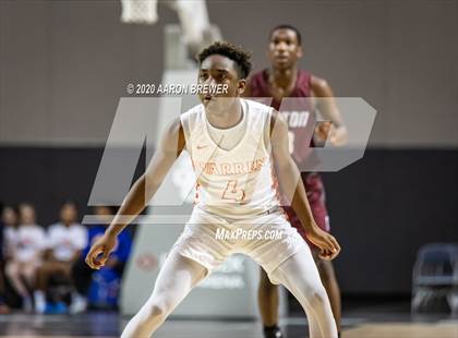 Thumbnail 3 in Benton vs. Warren photogallery.
