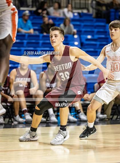 Thumbnail 1 in Benton vs. Warren photogallery.