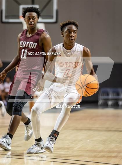 Thumbnail 1 in Benton vs. Warren photogallery.