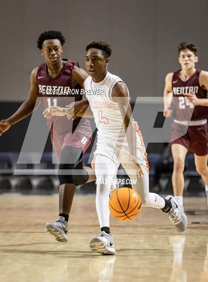 Thumbnail 2 in Benton vs. Warren photogallery.