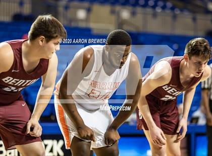 Thumbnail 2 in Benton vs. Warren photogallery.