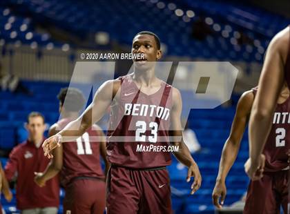 Thumbnail 1 in Benton vs. Warren photogallery.