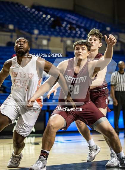 Thumbnail 1 in Benton vs. Warren photogallery.