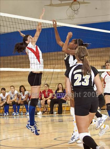 Thumbnail 1 in Citrus Valley @ Indio photogallery.