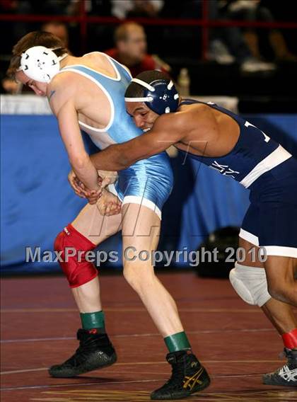 Thumbnail 1 in NYSPHSAA Championships (Division I Semifinals, 103-112) photogallery.