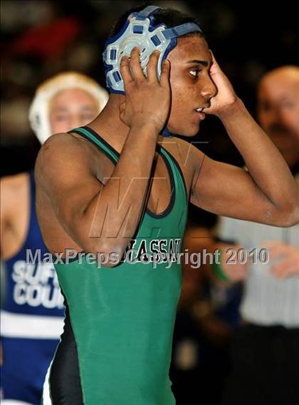 Thumbnail 1 in NYSPHSAA Championships (Division I Semifinals, 103-112) photogallery.