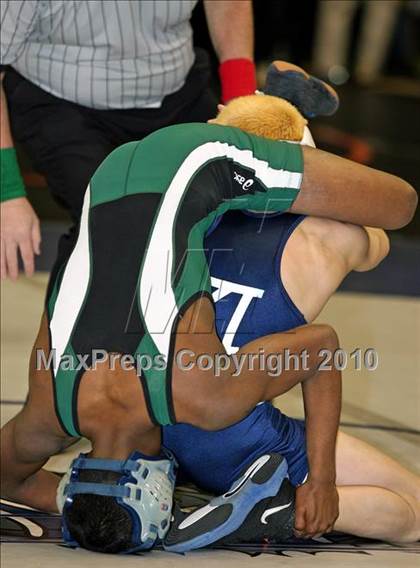 Thumbnail 1 in NYSPHSAA Championships (Division I Semifinals, 103-112) photogallery.