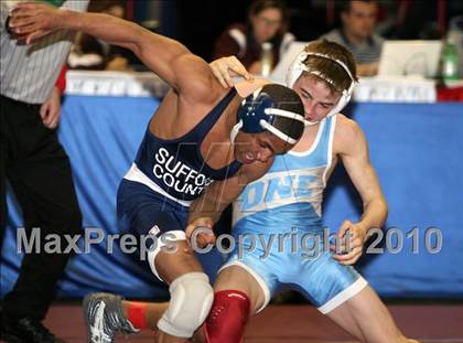 Thumbnail 2 in NYSPHSAA Championships (Division I Semifinals, 103-112) photogallery.