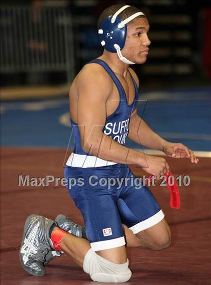 Thumbnail 1 in NYSPHSAA Championships (Division I Semifinals, 103-112) photogallery.