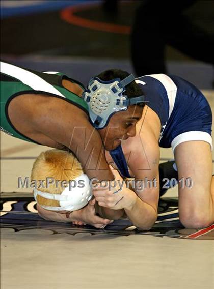 Thumbnail 3 in NYSPHSAA Championships (Division I Semifinals, 103-112) photogallery.