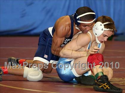 Thumbnail 3 in NYSPHSAA Championships (Division I Semifinals, 103-112) photogallery.