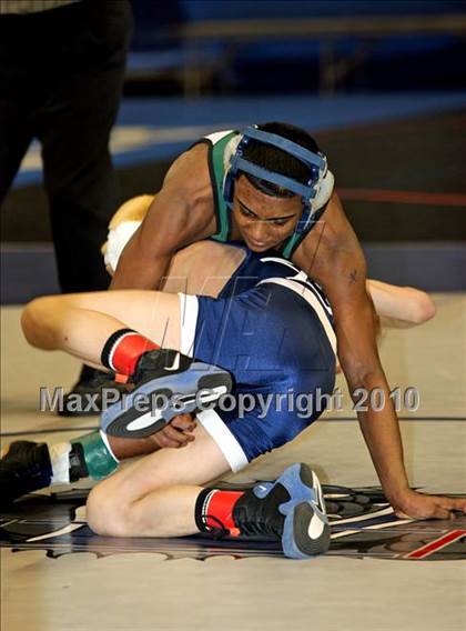 Thumbnail 2 in NYSPHSAA Championships (Division I Semifinals, 103-112) photogallery.