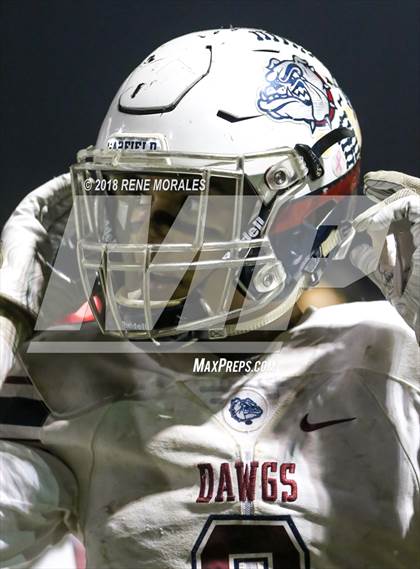 Thumbnail 3 in Garfield @ Eagle Rock (CIF LACS Round 2 Playoff) photogallery.