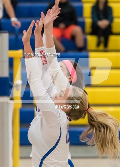 Thumbnail 1 in St. Ignatius vs. Notre Dame (CIF-CCS Open Div. Semi-finals) photogallery.