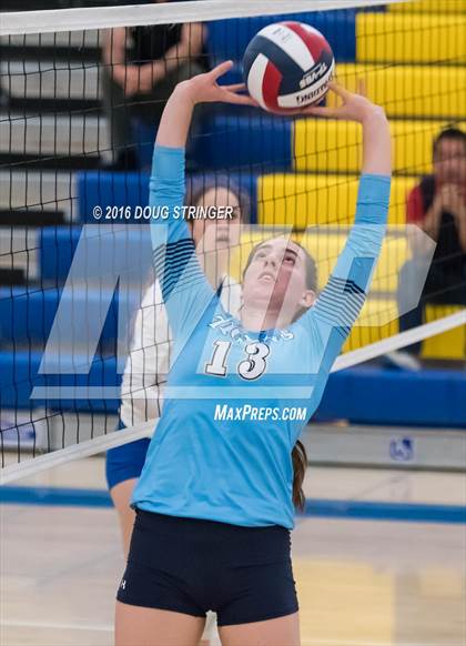 Thumbnail 3 in St. Ignatius vs. Notre Dame (CIF-CCS Open Div. Semi-finals) photogallery.