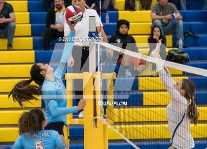 Thumbnail 3 in St. Ignatius vs. Notre Dame (CIF-CCS Open Div. Semi-finals) photogallery.