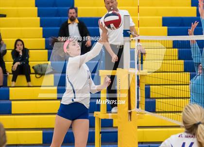 Thumbnail 2 in St. Ignatius vs. Notre Dame (CIF-CCS Open Div. Semi-finals) photogallery.