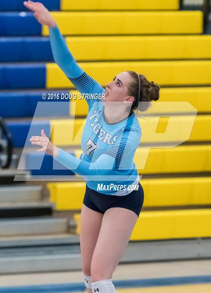 Thumbnail 2 in St. Ignatius vs. Notre Dame (CIF-CCS Open Div. Semi-finals) photogallery.