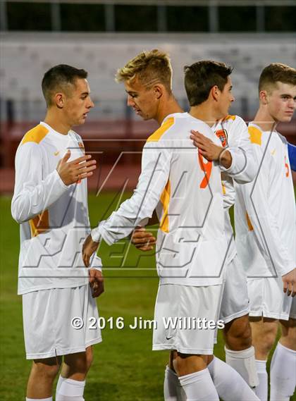 Thumbnail 1 in Desert Vista @ Corona del Sol photogallery.