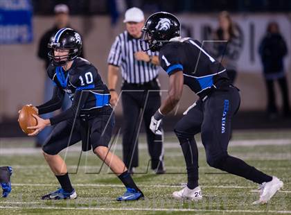 Thumbnail 3 in Plano West vs Dallas Jesuit (UIL 5A Bi-District Playoff) photogallery.