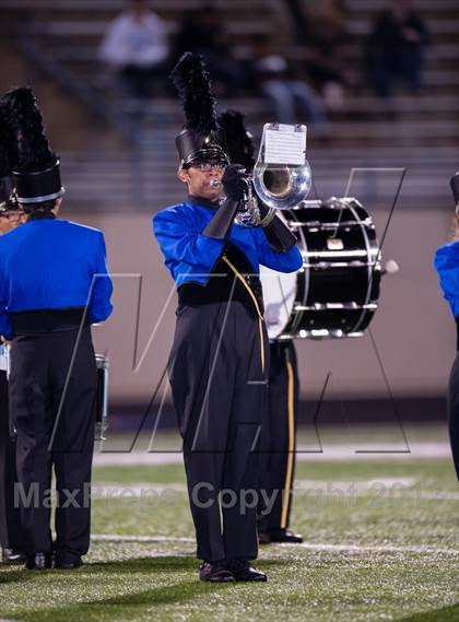 Thumbnail 1 in Plano West vs Dallas Jesuit (UIL 5A Bi-District Playoff) photogallery.