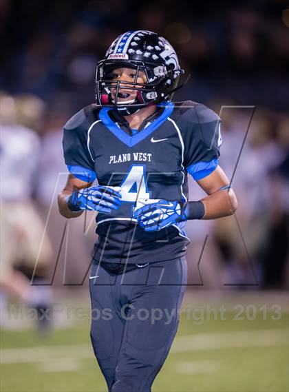 Thumbnail 1 in Plano West vs Dallas Jesuit (UIL 5A Bi-District Playoff) photogallery.