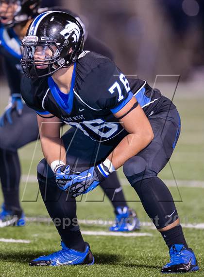Thumbnail 3 in Plano West vs Dallas Jesuit (UIL 5A Bi-District Playoff) photogallery.