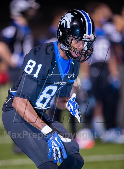 Thumbnail 3 in Plano West vs Dallas Jesuit (UIL 5A Bi-District Playoff) photogallery.