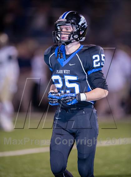 Thumbnail 3 in Plano West vs Dallas Jesuit (UIL 5A Bi-District Playoff) photogallery.