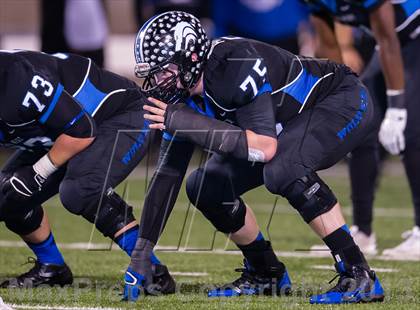 Thumbnail 2 in Plano West vs Dallas Jesuit (UIL 5A Bi-District Playoff) photogallery.
