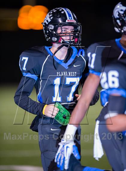 Thumbnail 2 in Plano West vs Dallas Jesuit (UIL 5A Bi-District Playoff) photogallery.