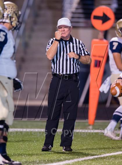 Thumbnail 3 in Plano West vs Dallas Jesuit (UIL 5A Bi-District Playoff) photogallery.