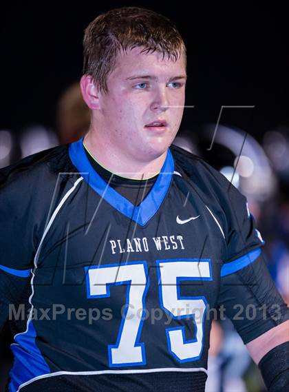 Thumbnail 3 in Plano West vs Dallas Jesuit (UIL 5A Bi-District Playoff) photogallery.
