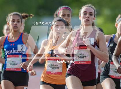 Thumbnail 3 in 50th Annual Loucks Games (Women's 800 Meter Run) photogallery.