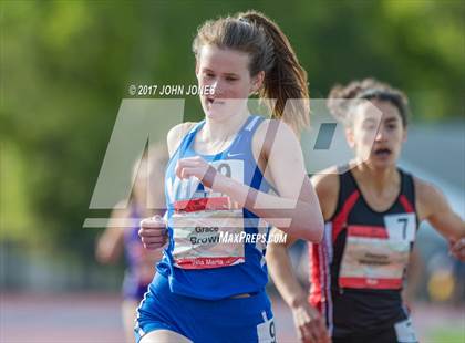 Thumbnail 2 in 50th Annual Loucks Games (Women's 800 Meter Run) photogallery.