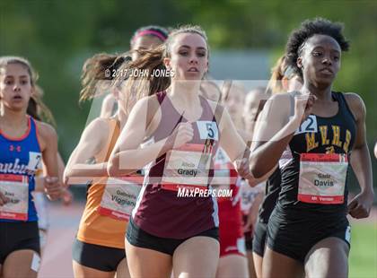 Thumbnail 2 in 50th Annual Loucks Games (Women's 800 Meter Run) photogallery.