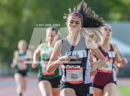 Thumbnail 3 in 50th Annual Loucks Games (Women's 800 Meter Run) photogallery.