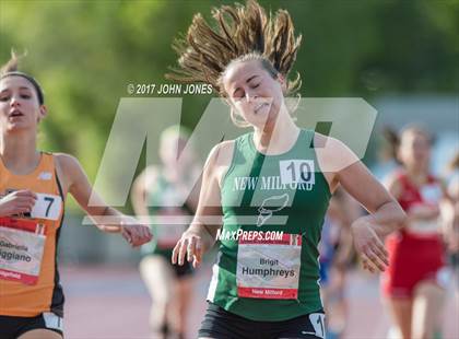 Thumbnail 3 in 50th Annual Loucks Games (Women's 800 Meter Run) photogallery.