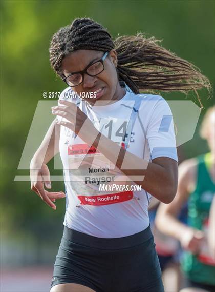 Thumbnail 3 in 50th Annual Loucks Games (Women's 800 Meter Run) photogallery.
