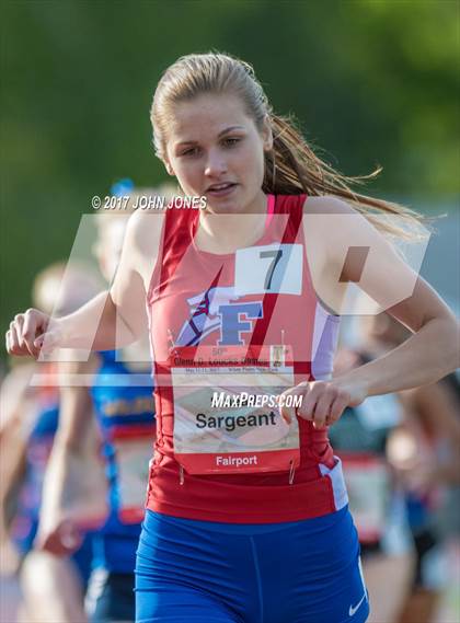 Thumbnail 3 in 50th Annual Loucks Games (Women's 800 Meter Run) photogallery.