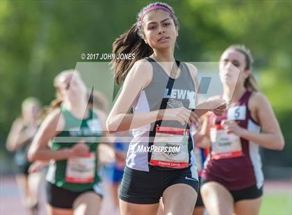 Thumbnail 2 in 50th Annual Loucks Games (Women's 800 Meter Run) photogallery.