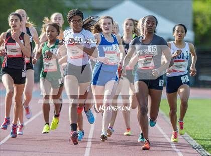 Thumbnail 3 in 50th Annual Loucks Games (Women's 800 Meter Run) photogallery.