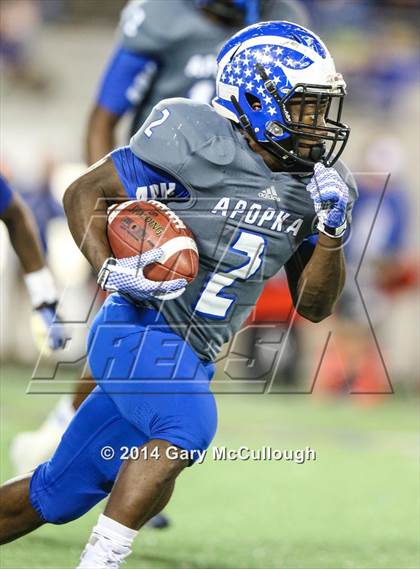 Thumbnail 3 in Apopka vs. Columbus (FHSAA 8A Final) photogallery.