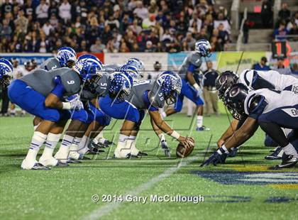 Thumbnail 3 in Apopka vs. Columbus (FHSAA 8A Final) photogallery.