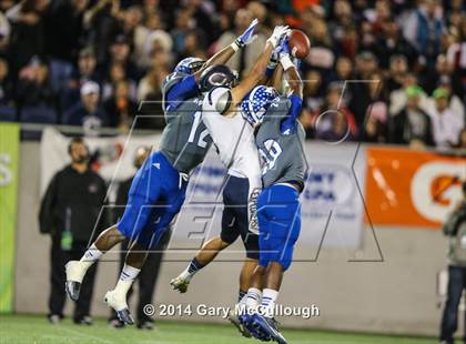 Thumbnail 1 in Apopka vs. Columbus (FHSAA 8A Final) photogallery.